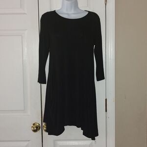 Trendyland Black shark bite flowy style dress with pockets  Sz S